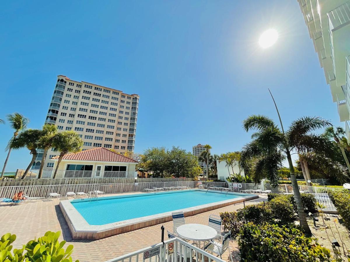 Penthouse 6 Panoramic Ocean Views Top Floor Fort Myers Beach Exterior photo