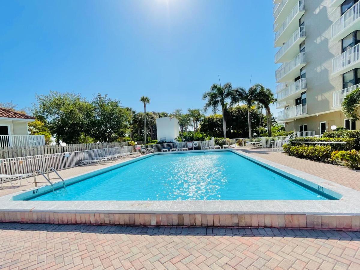 Penthouse 6 Panoramic Ocean Views Top Floor Fort Myers Beach Exterior photo